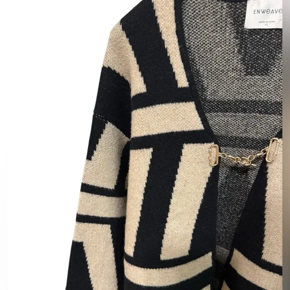 Black and Cream Knit Cardigan with Gold Hardware NWT - Picture 4 of 6